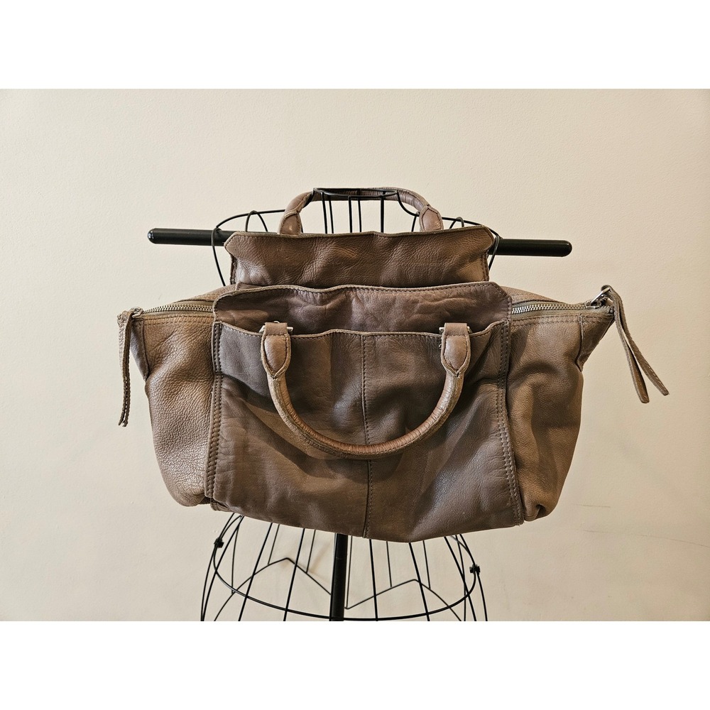 Liebeskind Berlin Taupe Brown Leather Shoulder Bag Satchel Honeycomb Lining